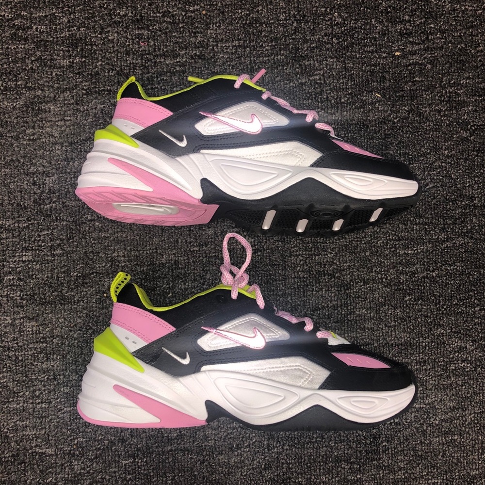 Brand new Nike shoes